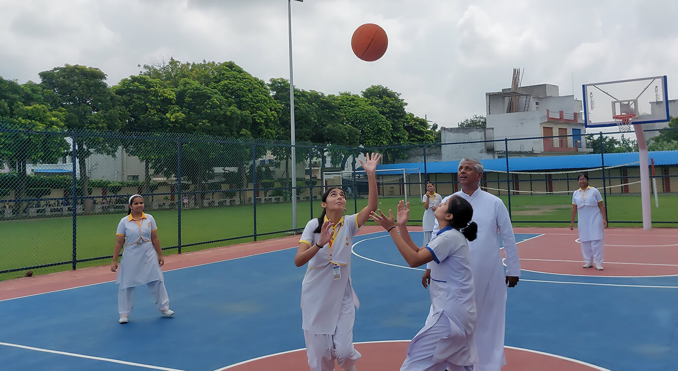 St. Teresa's Academy, Modi Nagar